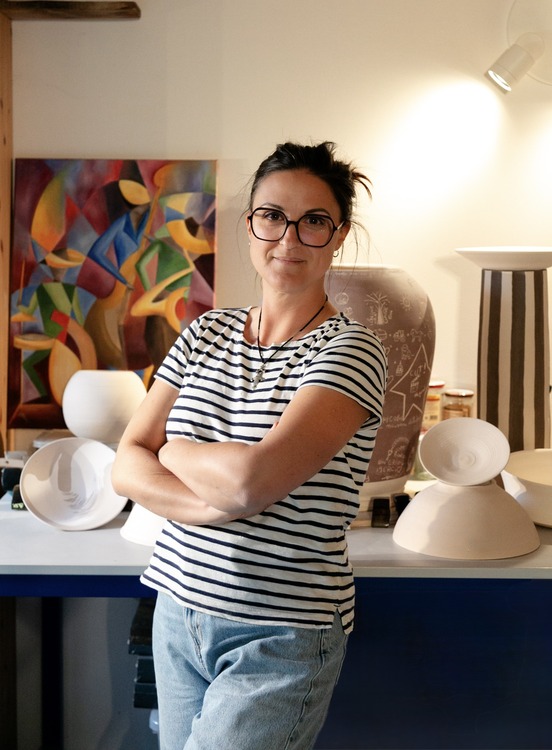 Portrait d'Héloïse André-Lamache, céramiste évènementielle et fondatrice de HAL Studio